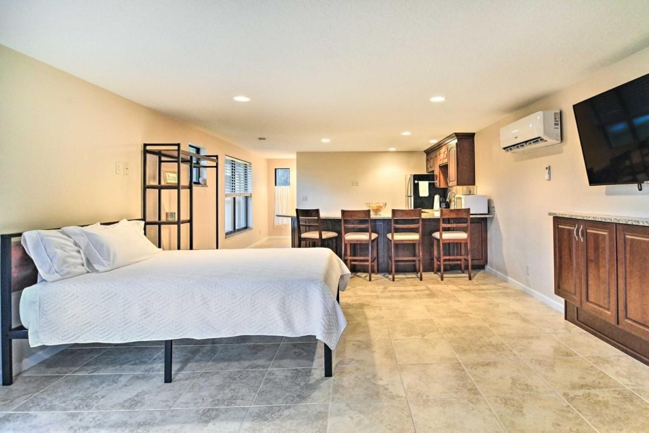 Sleek Largo Studio With Pond Less Than 7 Mi To Beach! ภายนอก รูปภาพ